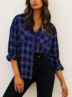 🎀 Blu Pepper Blue White Plaid Button-Down Shirt Roll-Tab Medium